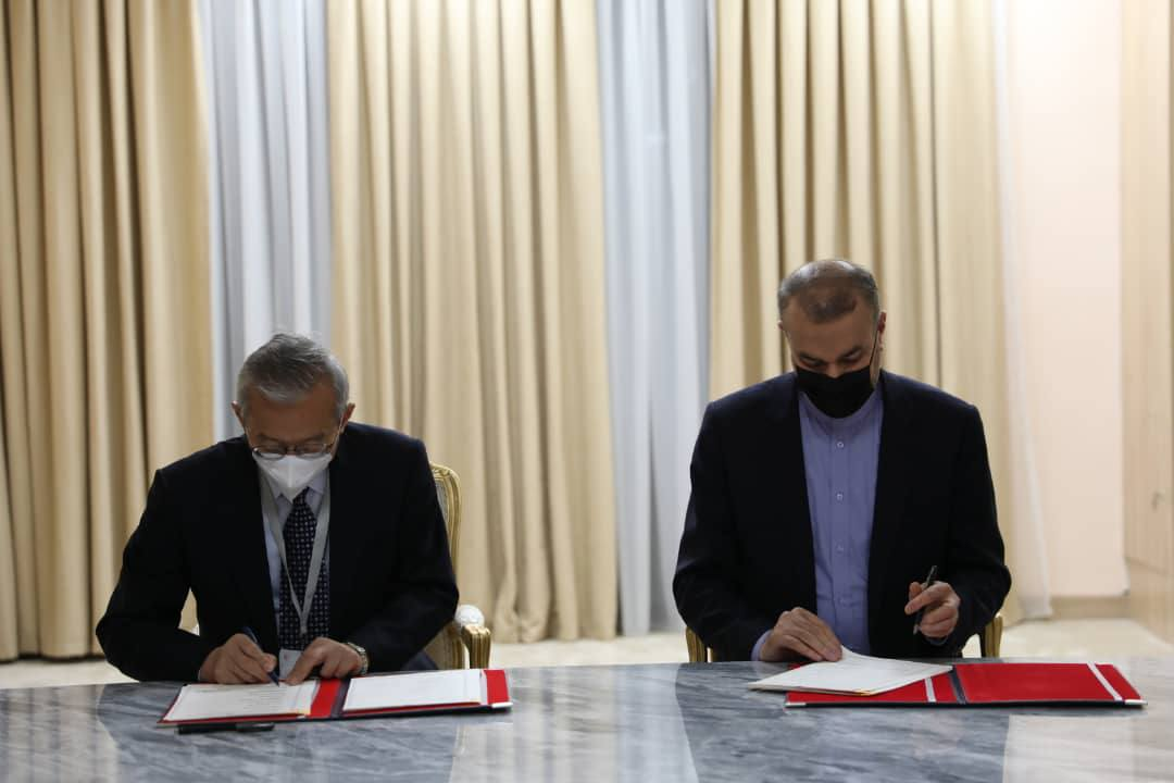 سند یادداشت ترتیبات الحاق ایران به سازمان همکاری شانگهای امضا شد سند یادداشت ترتیبات الحاق ایران به سازمان همکاری شانگهای امضا شد