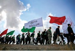 تشرف ۶۰۰ هزار زائر پای پیاده به مشهد