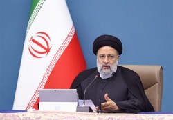 رئیسی: رفع مشکلات و حسن انجام وظیفه، فرصت هرگونه موج‌سواری را از دشمن می‌گیرد