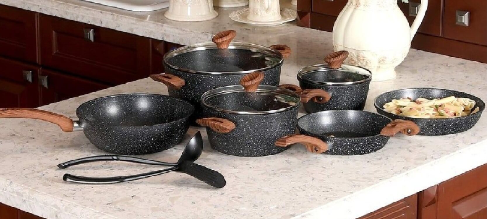 نقش سرویس قابلمه و خرید تابه گریل در پخت یک غذای لذیذ نقش سرویس قابلمه و خرید تابه گریل در پخت یک غذای لذیذ