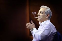 وحشت مهران مدیری با دیدن چند سطل زباله آتش‌گرفته/ مرد هزار چهره باز هم تغییر چهره داد