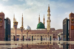 چگونه می‌توانیم به تمام لحظات‌مان نور وجود پیامبر را بتابانیم؟