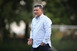 آقای گل! خودت را پرپر نکن