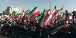 اجتماع بزرگ «امت رسول الله (ص)» علیه اغتشاش‌گران/ از حضور یک مهمان مهم تا قدردانی مردم از فراجا