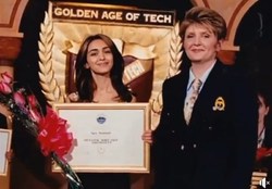 نازنین بنیادی را بیشتر بشناسید/ تلاش گزینه نخست وزیری اپوزیسیون برای تحریم ایران