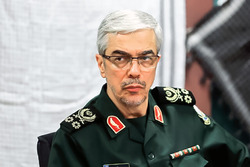 سرلشکرباقری به اروپا: با پول‌هایم زغال بخرید!