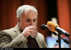 توئیت زشت حسن عباسی درباره فوتبالیست‌ها و تکمیل پازل اینترشنال و BBC