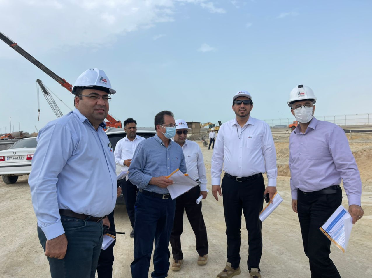 مادر شهید فریدالدین معصومی: پسرم عاشق خدمت به مردم بود مادر شهید فریدالدین معصومی: پسرم عاشق خدمت به مردم بود