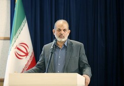 مردم ایران مقاوم و مستحکم در صحنه هستند