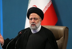 آمریکایی ها بدانند که در دل مردم هیچ جایگاهی نداشته و نخواهند داشت/ دشمن به دنبال خدشه وارد کردن به وحدت و انسجام مردم بود