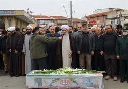 وداع باشکوه مازندرانی‌ها با شهید مدافع امنیت/ پیکر شهید صالحی در گلزار شهدای ساری آرام گرفت