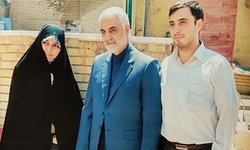 «علم»، «عمل» و «معنویت»، سه خصوصیت شهید نخبه علمی/ ترک کانادا به‌خاطر محکوم نشدن ترور شهید سلیمانی
