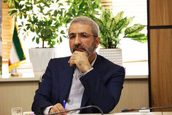دوری از حواشی کلید تحقق اهداف پیش بینی شده است