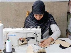  اول آموزش و بعد پرداخت وام  به زنان سرپرست خانوار