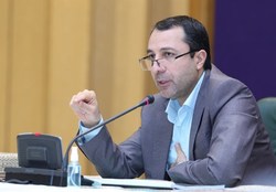 ارز واردات خودرو تامین شد/ صالح آبادی: عدم ارائه خدمات به بدحجابان کذب است