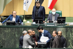 بذرپاش راهی وزارت راه شد