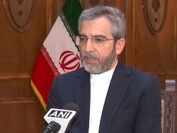 واکنش غربی‌ها به اعتراضات ایران، فضاسازی مغالطه‌آمیز است