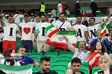 فریاد «حمله حمله» ایرانی‌ها در ورزشگاه