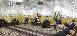 دیدار نخست وزیر عراق با تولیت آستان قدس رضوی