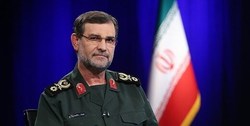 برای تحقق شعار سال با سایر نهاد‌ها همکاری می‌کنیم/ تشریح اقدامات نیروی دریایی سپاه برای رشد تولید