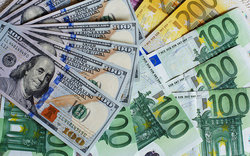 آخرین قیمت دلار و یورو ۲۰ فروردین ۱۴۰۲