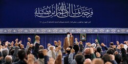 جمعی از مردم کرمان و خوزستان با رهبر انقلاب دیدار کردند