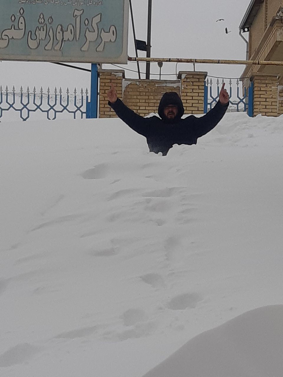 شدت برف در نمین اردبیل