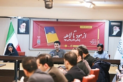 عدم پیچیدگی در روایت ویژگی کتاب «از مود تا لاهه» است