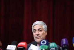 واکنش وزیر ورزش به اتهام جعل امضا در باشگاه استقلال