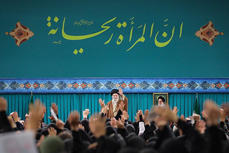 فیلم کامل بیانات رهبر انقلاب در دیدار اقشار مختلف بانوان