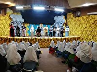 ارائه خدمات فرهنگی و هنری به اقشار محروم مشهد در مجتمع امام خمینی(ره)