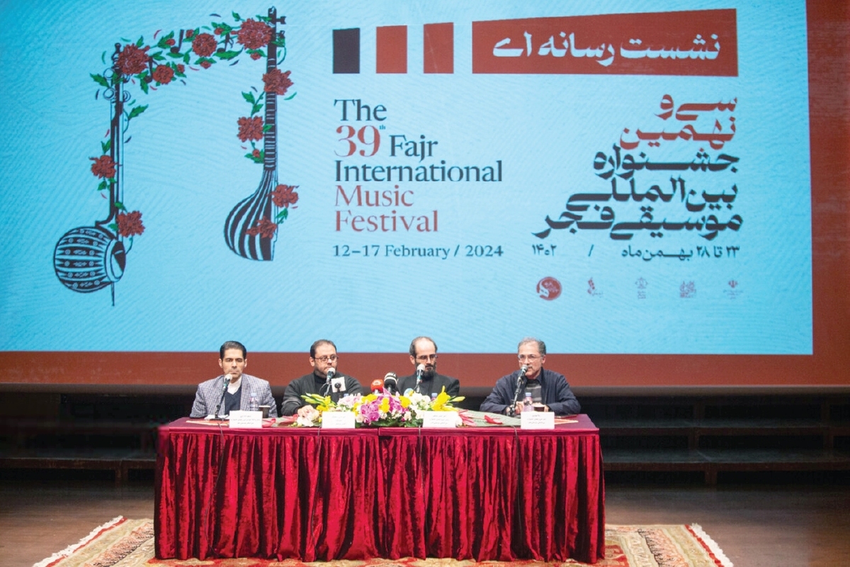 ما در ارکستر‌ها نوازندگان زن بسیاری داریم