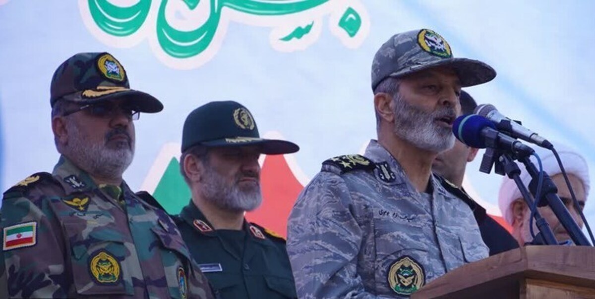 فرمانده کل ارتش: «انقلاب اسلامی» معادلات راهبردی نظام بین‌الملل را برهم زد