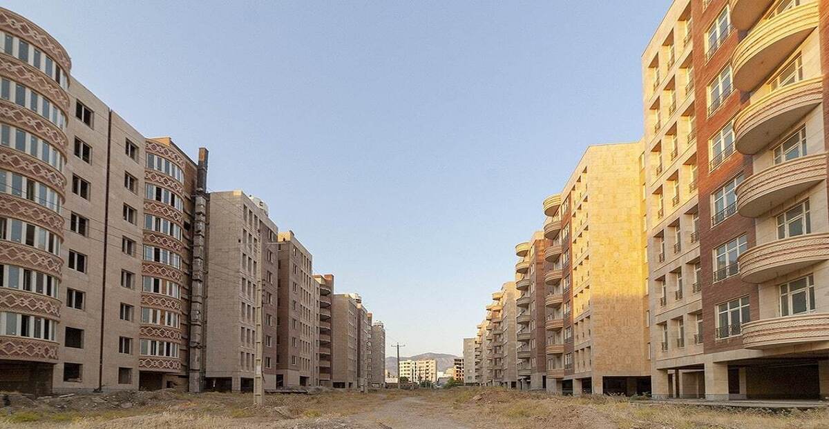 حضور زندانیان چینی در ساخت مسکن کشورمان را به‌شدت تکذیب می‌کنم