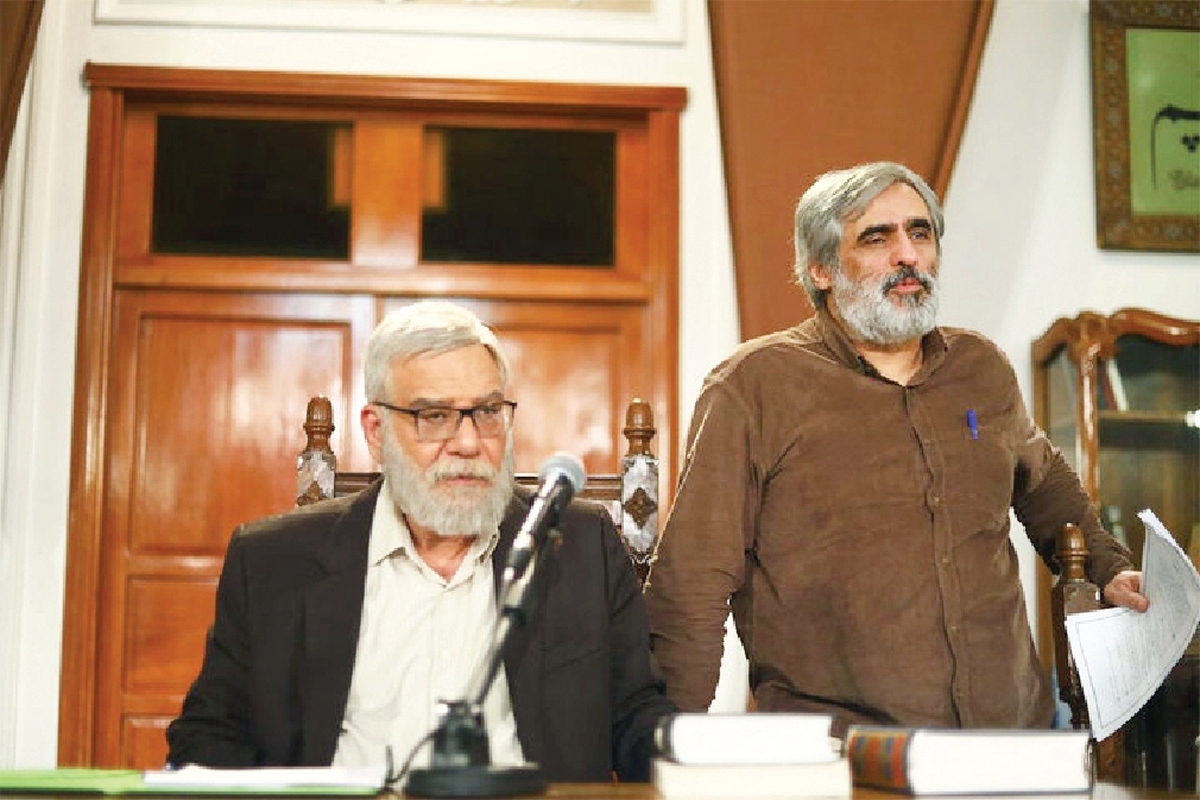 «کتاب قانون» به برخی خط قرمز‌ها نزدیک شده است!