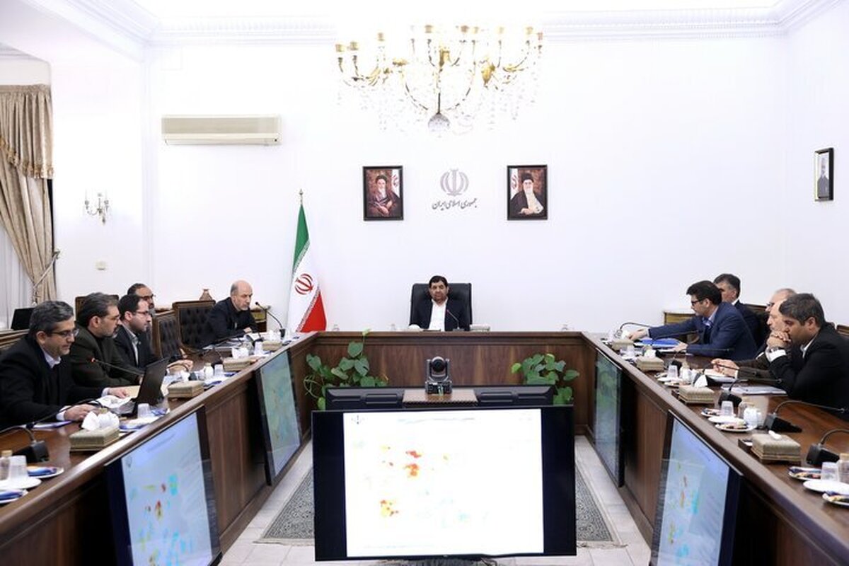 مخبر: ایران باید به «قطب انرژی در منطقه» تبدیل شود