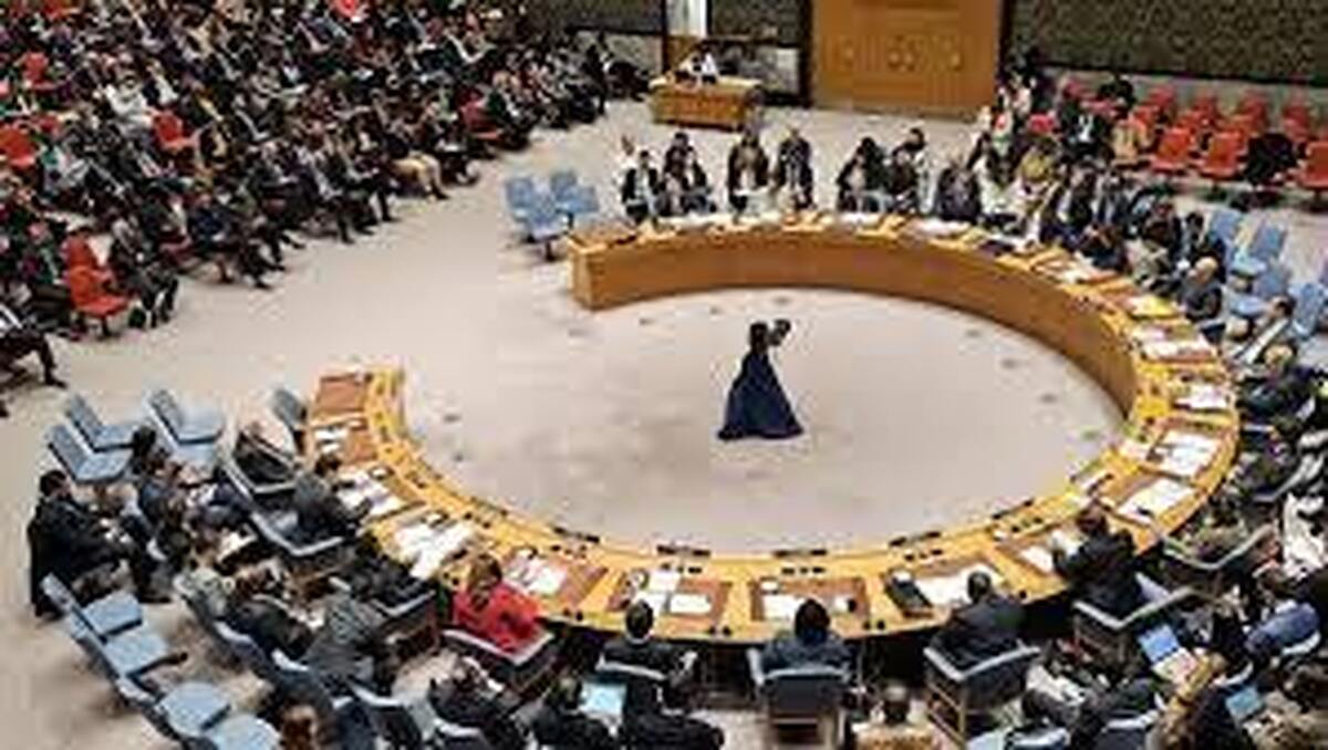 ایران فعالیتی مغایر قطعنامه‌ها از جمله فروش یا انتقال سلاح به یمن انجام نداده است