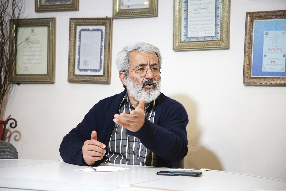 برخی اصولگرا‌ها بدانند انقلابی‌گری با طغیانگری مستمر تفاوت دارد