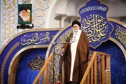 امام جمعه مشهد: رشد تولید، مهارکننده تورم است