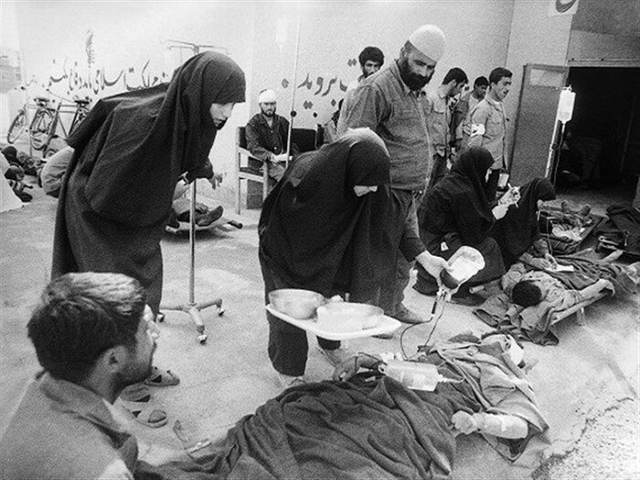 دختران ۱۵ ساله که مین ۹۰ کیلویی جابه‌جا می‌کردند
