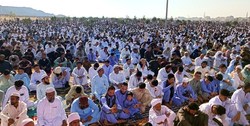 شکوه وحدت اهل تسنن و تشیع سیستان و بلوچستان در عید فطر+عکس