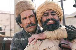 کارگردانی که لباس «نو» تن شخصیتهای تاریخی نکرد