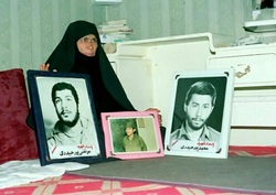 «ننه مریم» چگونه در دفاع از خرمشهر «مادر شهر» لقب گرفت+ تصویر