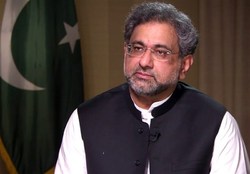 نخست وزیر سابق پاکستان نسبت به سرنگونی حکومت توسط ارتش هشدار داد