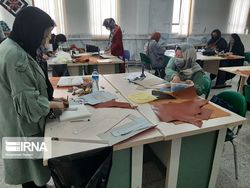 ۱۹ هزار و ۹۹۰ نفر مهارت های فنی و حرفه ای را در مراکز دولتی لرستان فرا گرفتند