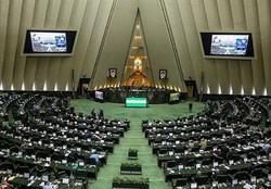 غضنفرآبادی: اظهارات علیرضابیگی درباره دریافت خودرو توسط نمایندگان کذب تشخیص داده شد