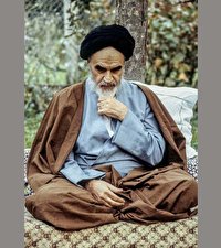 یک قهرمان بزرگ و بشارت دهنده تجدید حیات اسلام در دوران حاضر