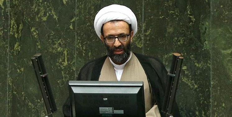 سلیمی: بازندگان کرسنت از آزمایش غرورآمیز موشک فتاح عبرت بگیرند
