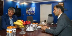 لوپز: برای آنالیز کامل استقلال ۱۰ ویدیو می‌خواهم