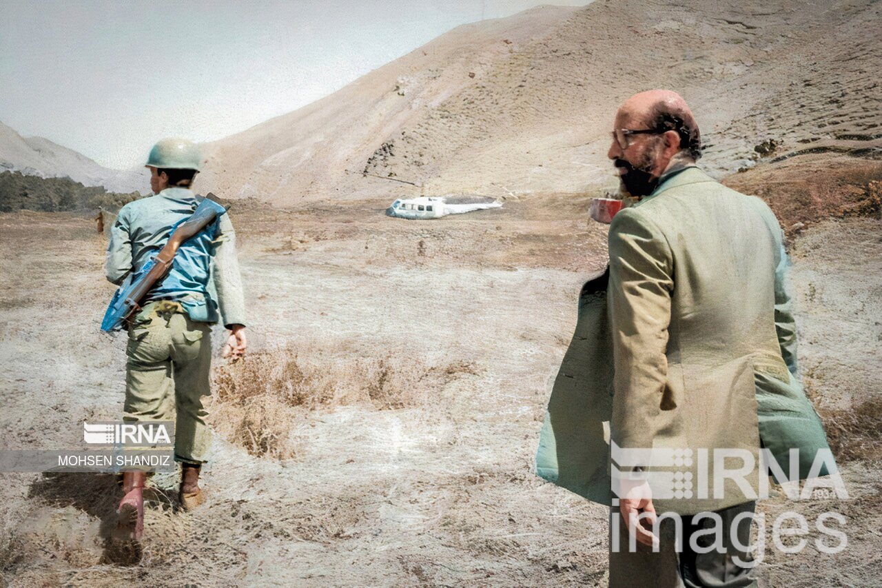 انتشار عکس‌هایی زیبا از شهید مصطفی چمران برای اولین بار